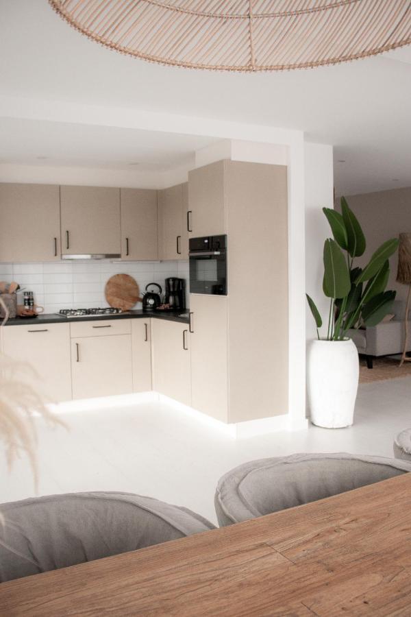 Luxe Vakantiehuis Nova Met Zwembad Ouddorp Ngoại thất bức ảnh